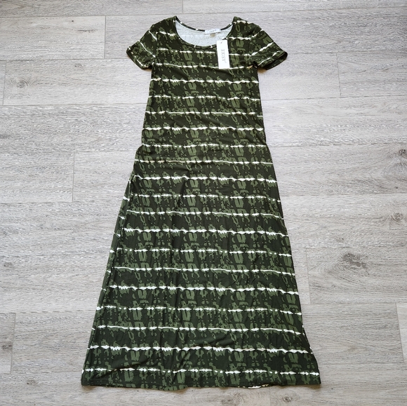 Exist Dresses & Skirts - Exist Green Striped Maxi Womens Small Dress NWT Camo Short Sleeve UPF 50